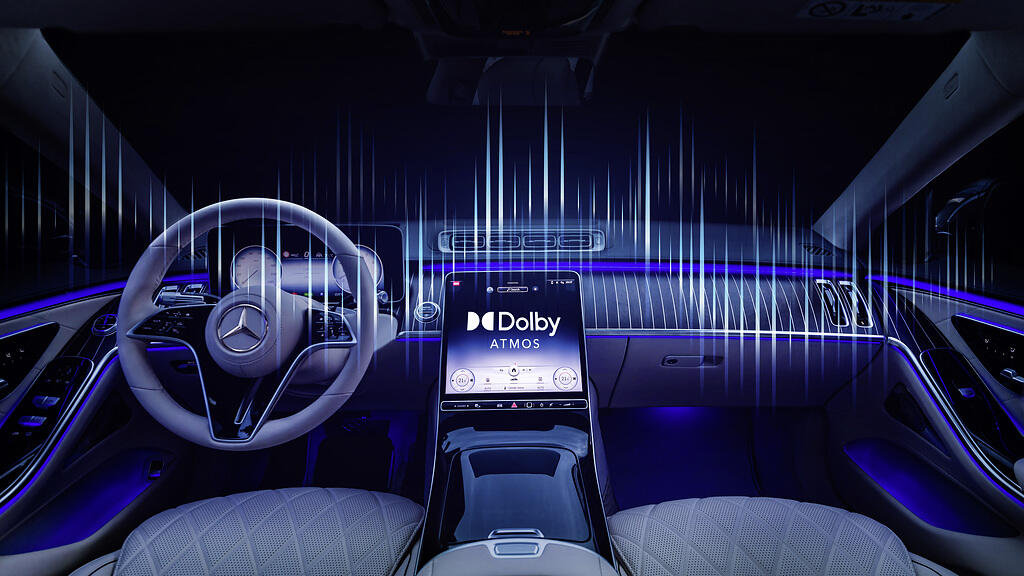 Mencoba Kenikmatan Musik Dolby Atmos di Mobil Mercedes